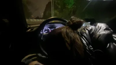 车上激情姐姐主动征战炮友换妻