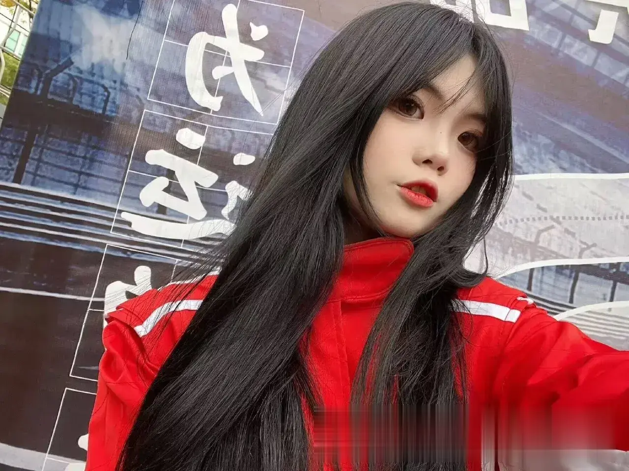 红衣赛车美少女自拍求操