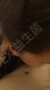 五一06女大生激情视频：口爆吞精高潮喷水