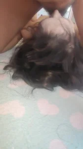 俄罗斯混血美女的口活教程：激情表演+专业技巧