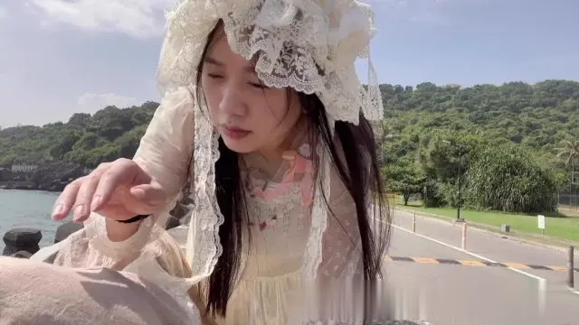 Demi爹咪与鹿女感恩献身，激情无套内射全过程