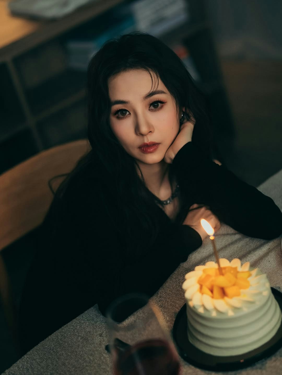 谷娅溦享受美食