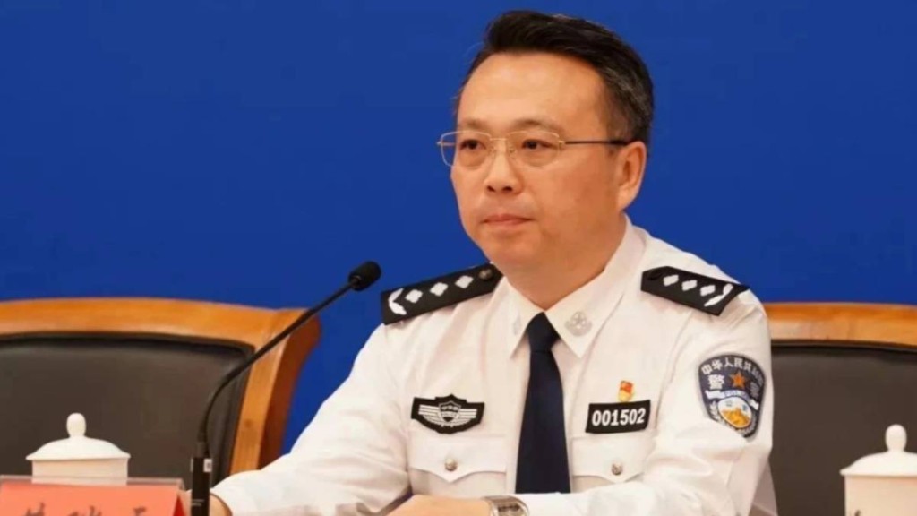 四川副省长黄瑞雪突发疾病逝世｜享年54岁 曾任公安部刑侦局政委