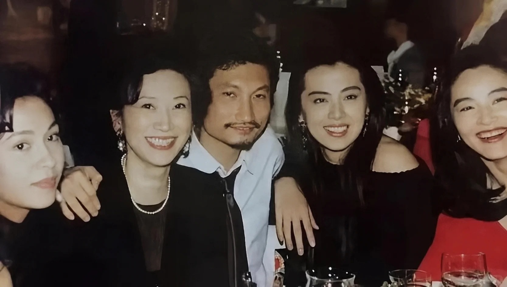 王祖贤与施南生珍贵合影
