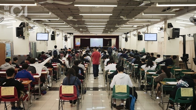 DSE中文科笔试现场