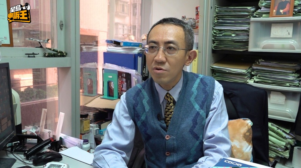 曹希圣律师接受采访