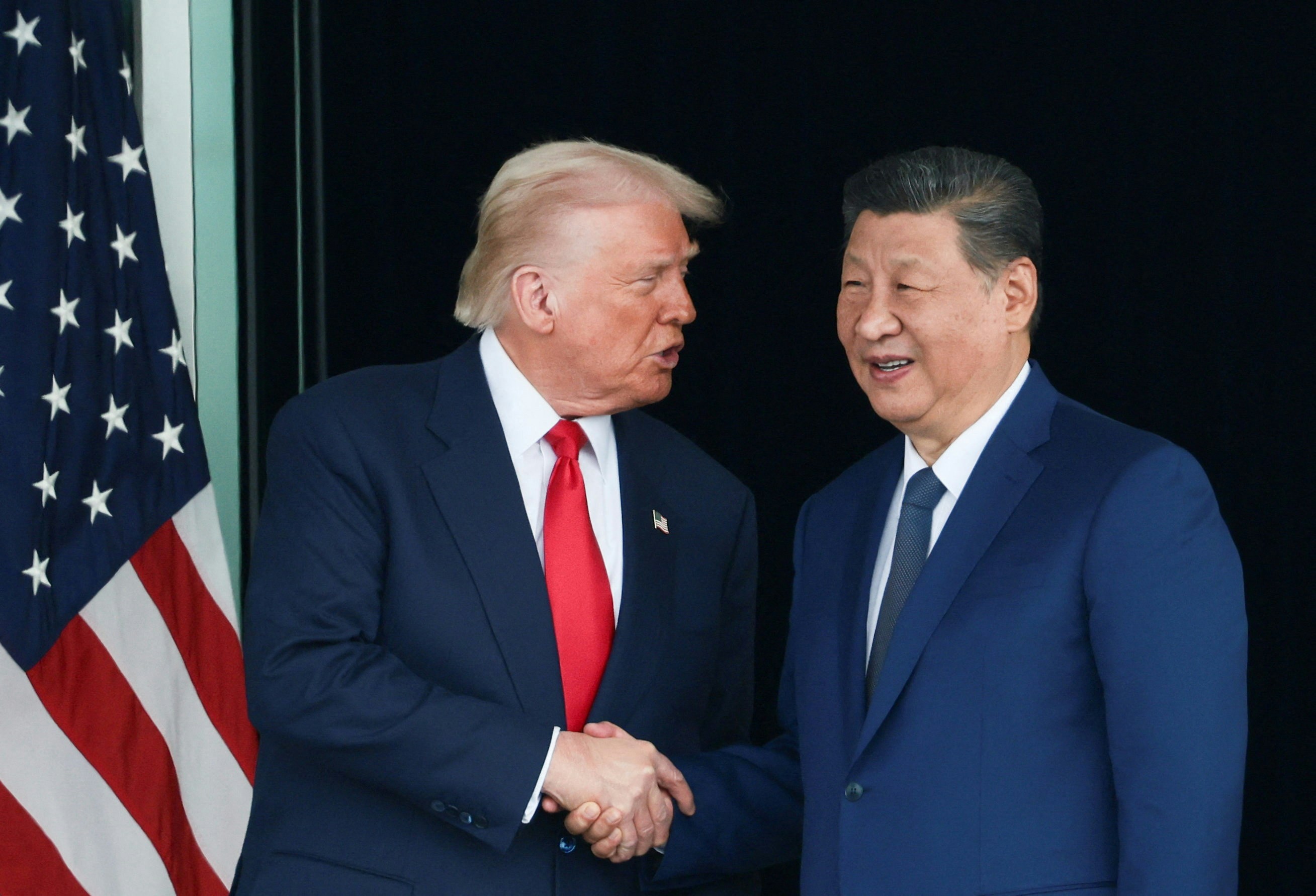 美中技术管制博弈｜金融霸权与稀土管控如何重塑全球供应链
