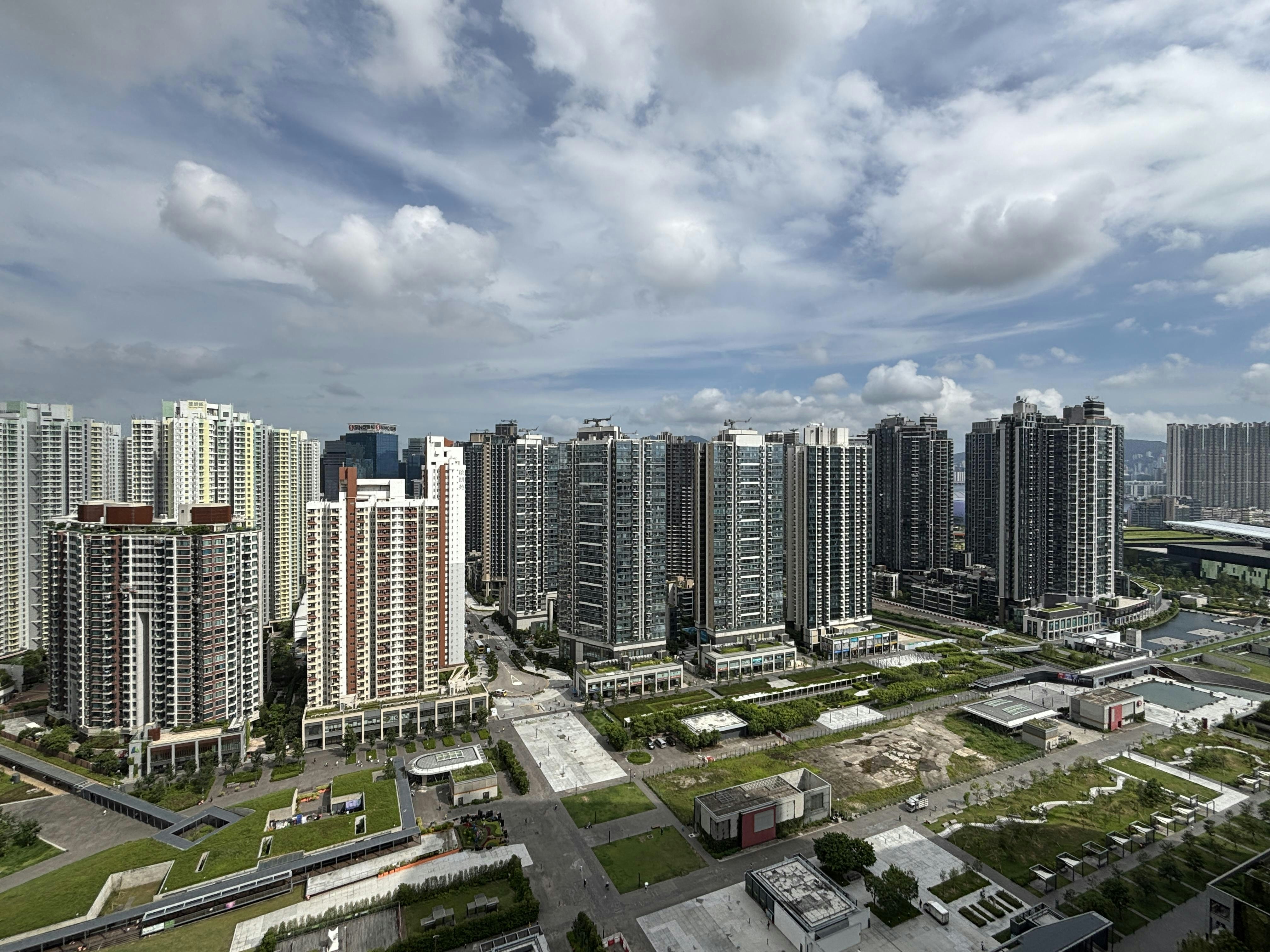 香港一手楼市半年报｜货尾盘成交金额超全新盘65% 启德千万豪宅占比最高