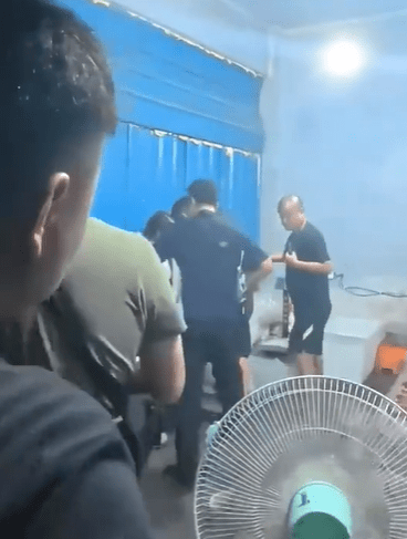 警方执法现场