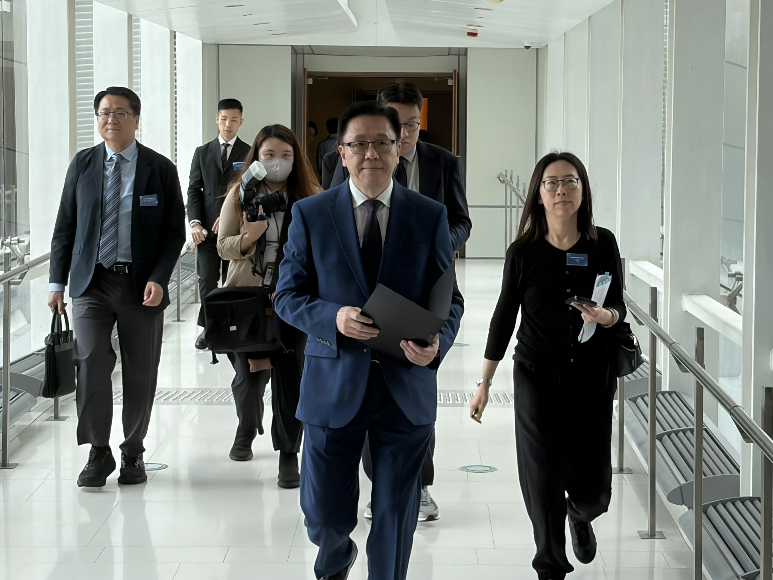 创新科技及工业局局长孙东